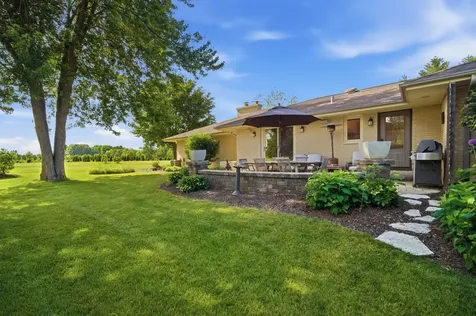 25730 North Eagle Drive Mundelein IL 60060