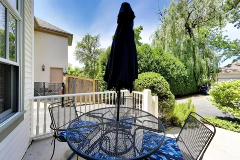 345 Madison Avenue Glencoe IL 60022