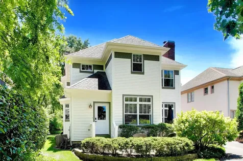 345 Madison Avenue Glencoe IL 60022