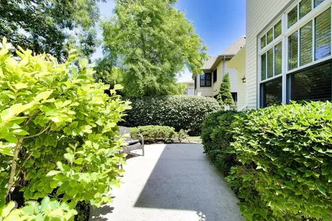 345 Madison Avenue Glencoe IL 60022