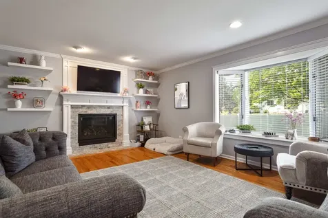 1129 Tamarack Lane Libertyville IL 60048