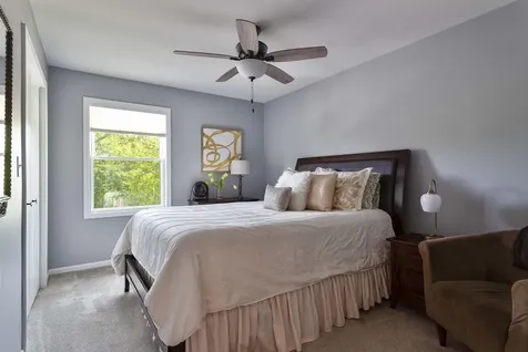 1129 Tamarack Lane Libertyville IL 60048