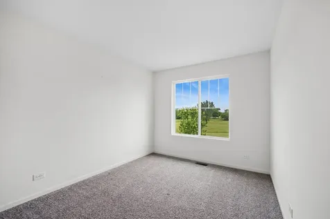 3824 Honeysuckle Lane Elgin IL 60124
