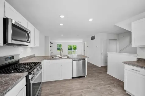 3824 Honeysuckle Lane Elgin IL 60124