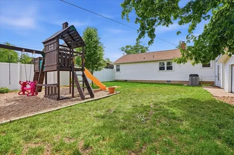 311 South 2nd Avenue Chenoa IL 61726