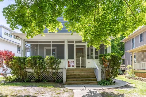 226 West Locust Street Dekalb IL 60115
