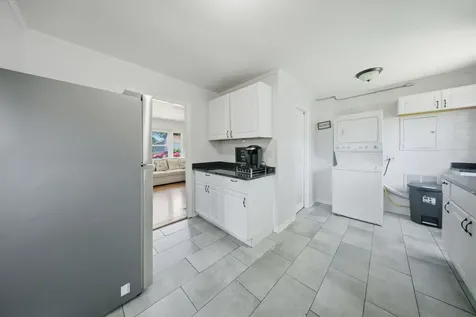 361 Trask Street Aurora IL 60505