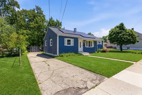 361 Trask Street Aurora IL 60505