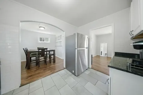 361 Trask Street Aurora IL 60505