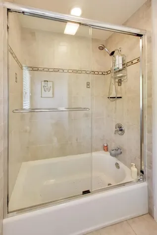 713 North Beverly Lane Arlington Heights IL 60004