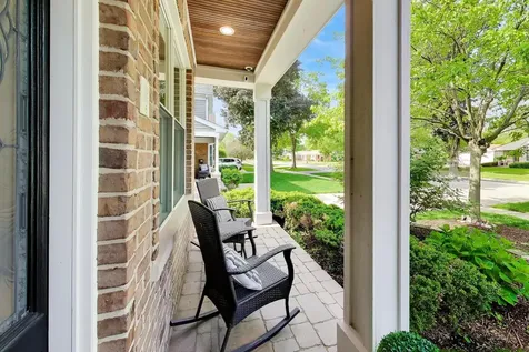 713 North Beverly Lane Arlington Heights IL 60004