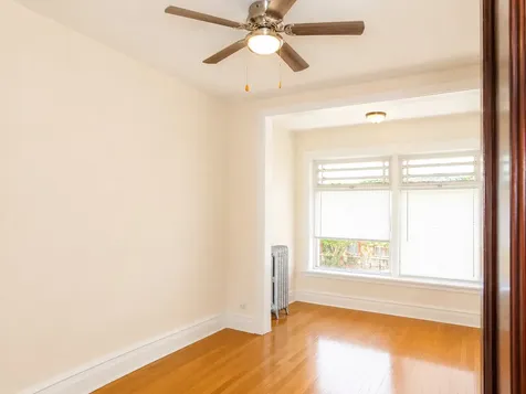 1509 East 54th Street Chicago IL 60615