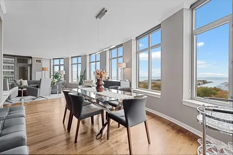 530 North Lake Shore Drive Chicago IL 60611
