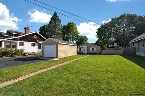 115 Grant Street Barrington IL 60010