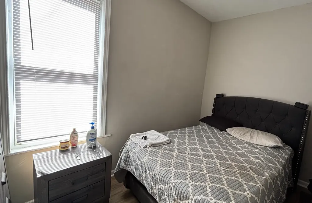 11201 South Normal Avenue S Chicago IL 60628