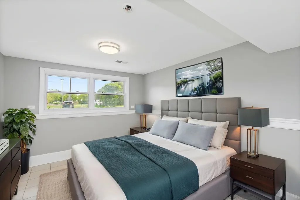 4403 Maple Court Rolling Meadows IL 60008