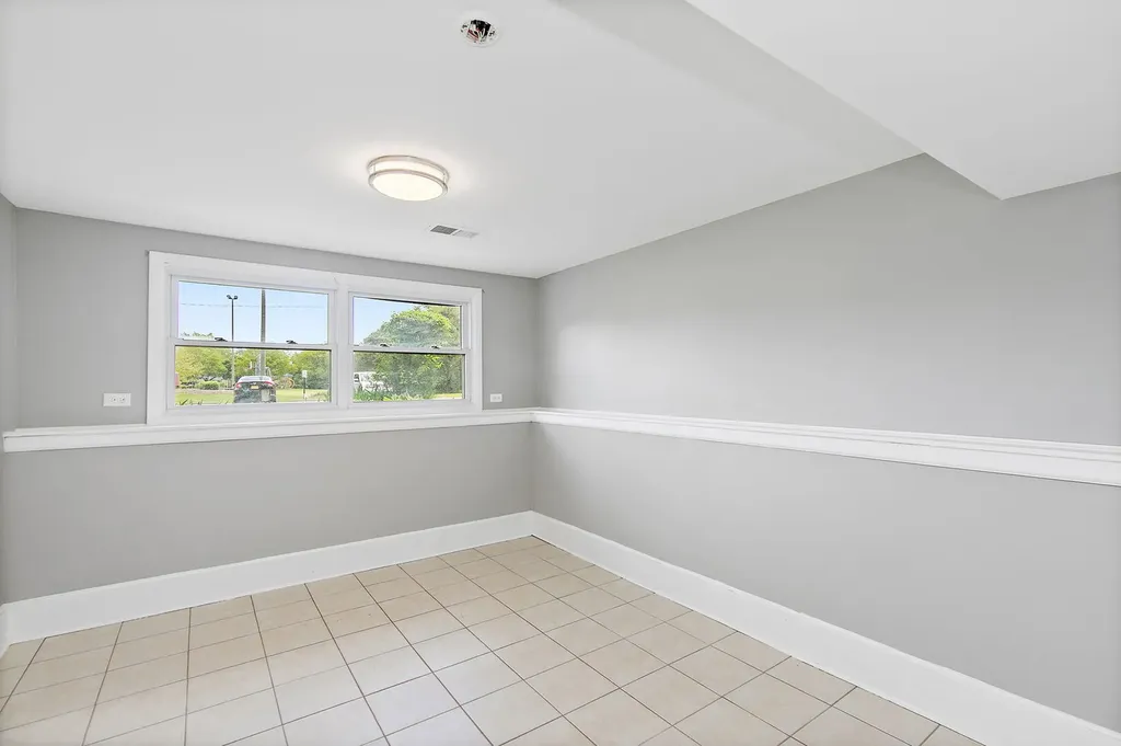 4403 Maple Court Rolling Meadows IL 60008