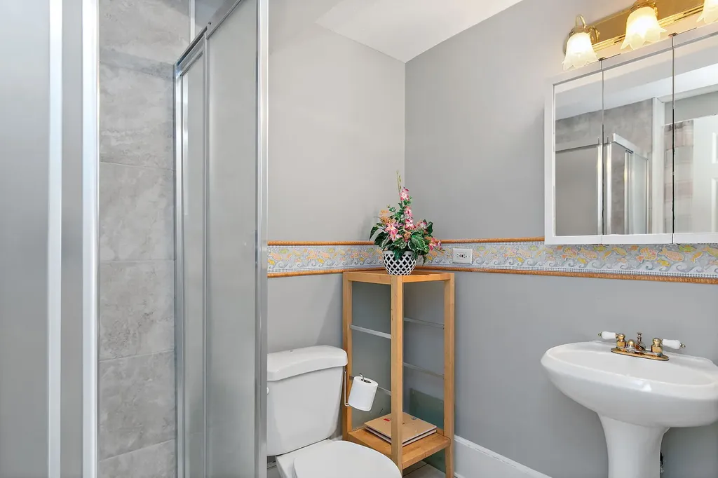 4403 Maple Court Rolling Meadows IL 60008
