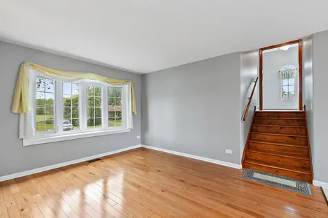 4403 Maple Court Rolling Meadows IL 60008