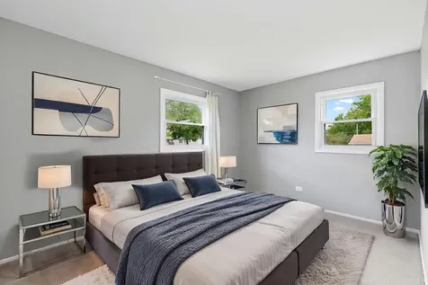 4403 Maple Court Rolling Meadows IL 60008