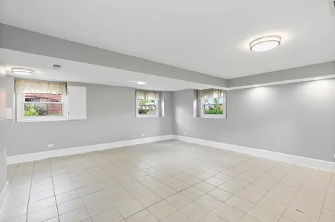 4403 Maple Court Rolling Meadows IL 60008