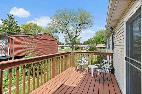 4403 Maple Court Rolling Meadows IL 60008