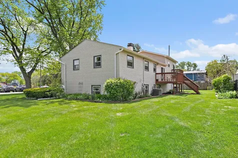 4403 Maple Court Rolling Meadows IL 60008
