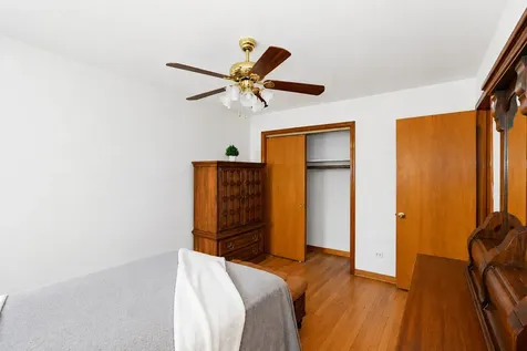 3225 North Narragansett Avenue Chicago IL 60634