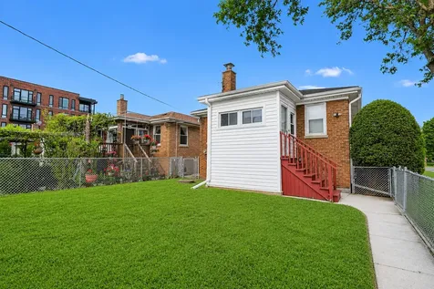 3225 North Narragansett Avenue Chicago IL 60634