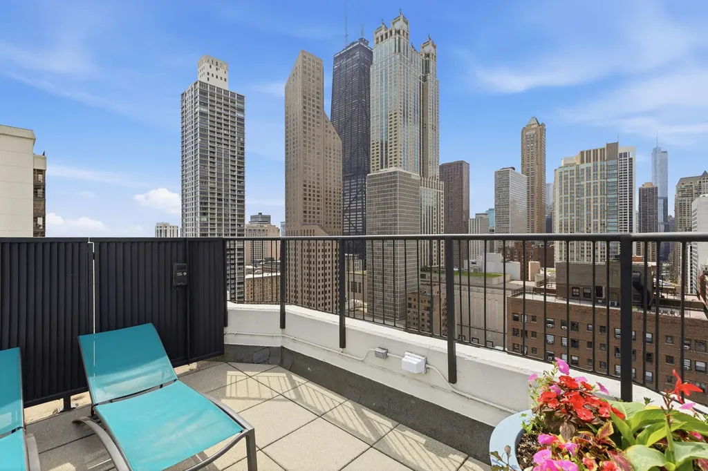 50 East Bellevue Place Chicago IL 60611