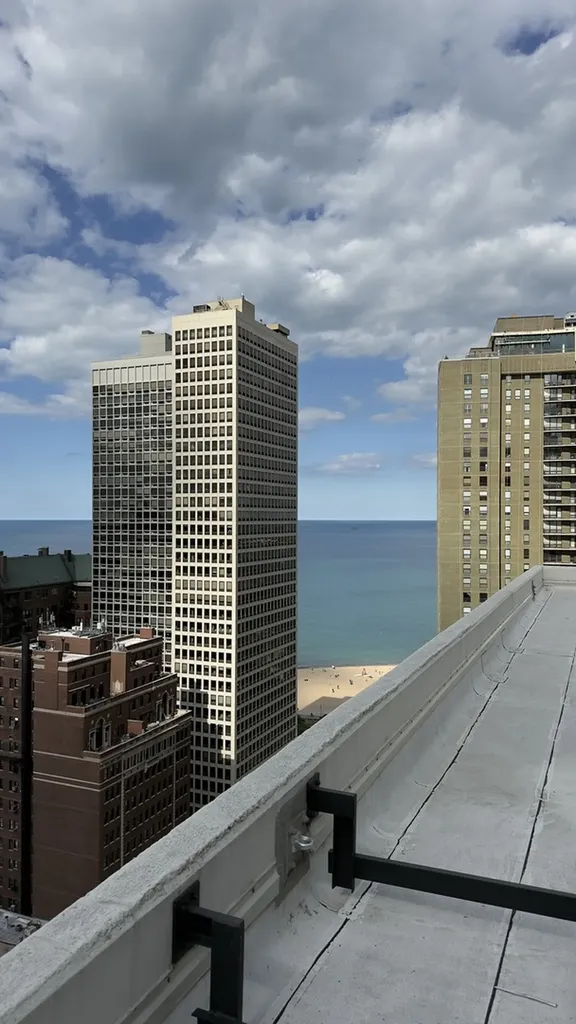 50 East Bellevue Place Chicago IL 60611
