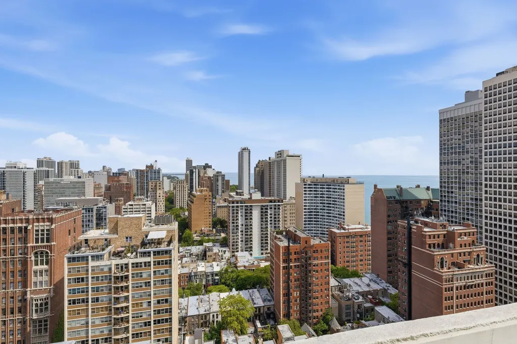 50 East Bellevue Place Chicago IL 60611