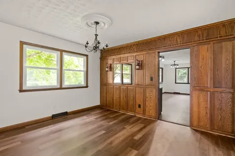 1220 54 Street Court Moline IL 61265