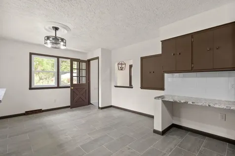 1220 54 Street Court Moline IL 61265