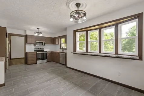 1220 54 Street Court Moline IL 61265