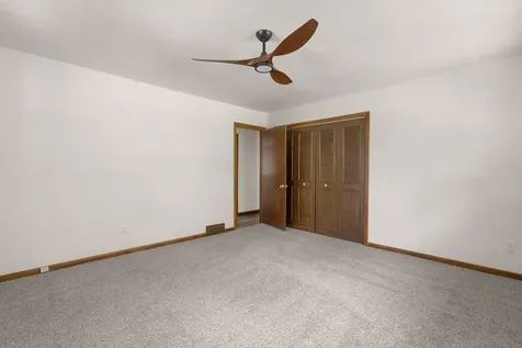 1220 54 Street Court Moline IL 61265