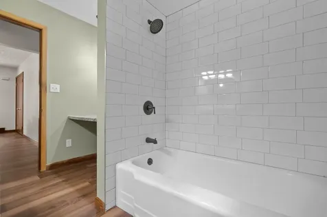 1220 54 Street Court Moline IL 61265