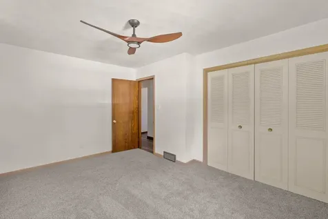 1220 54 Street Court Moline IL 61265