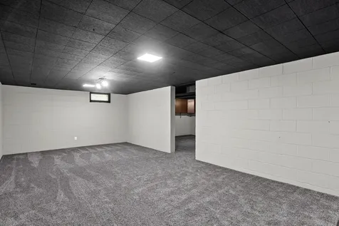 1220 54 Street Court Moline IL 61265