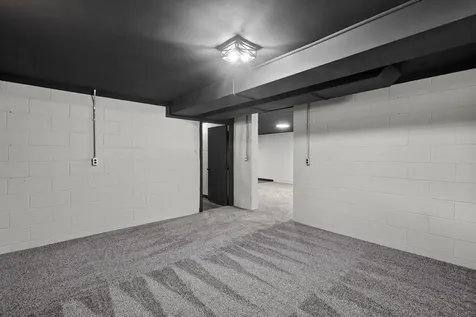 1220 54 Street Court Moline IL 61265