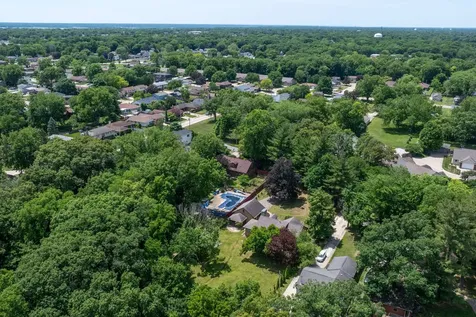 1220 54 Street Court Moline IL 61265