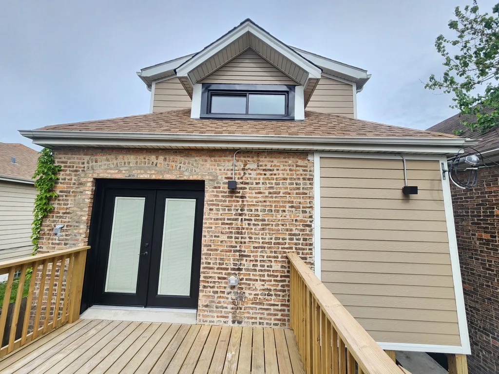 8816 South Laflin Street Chicago IL 60620