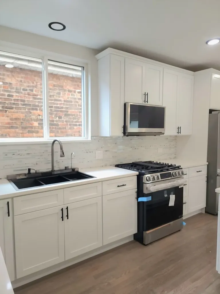 8816 South Laflin Street Chicago IL 60620