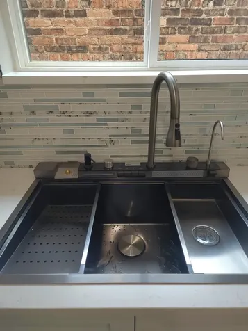 8816 South Laflin Street Chicago IL 60620