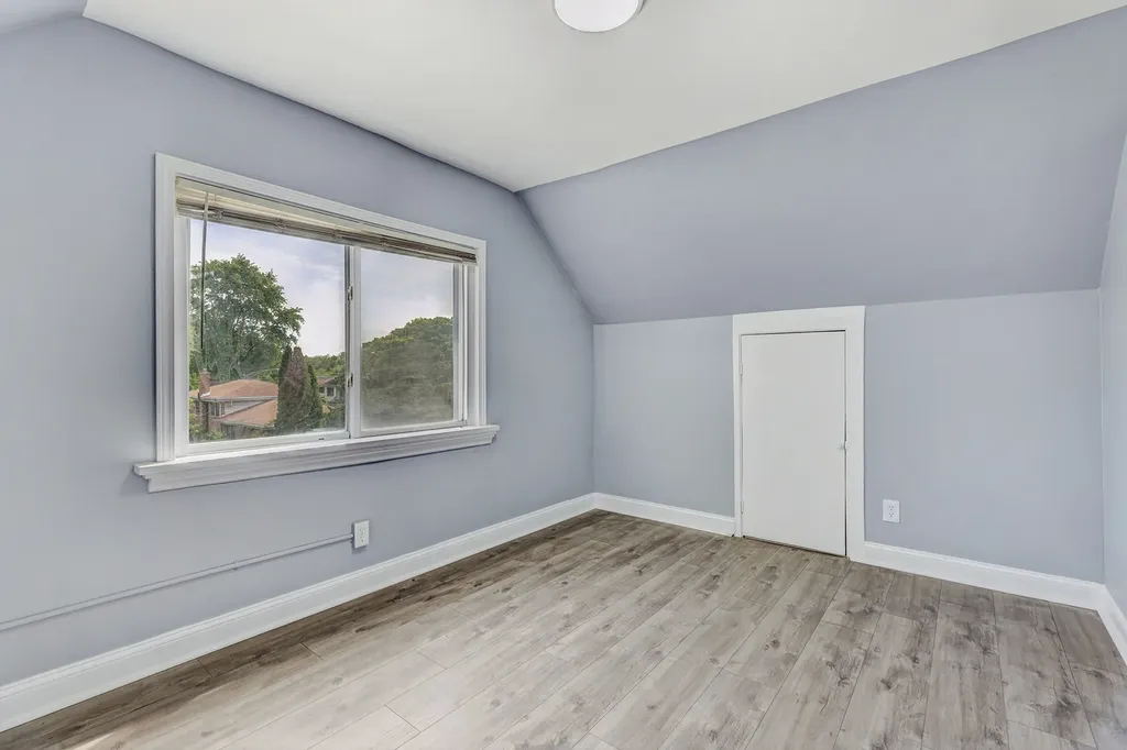 306 East 118th Street Chicago IL 60628