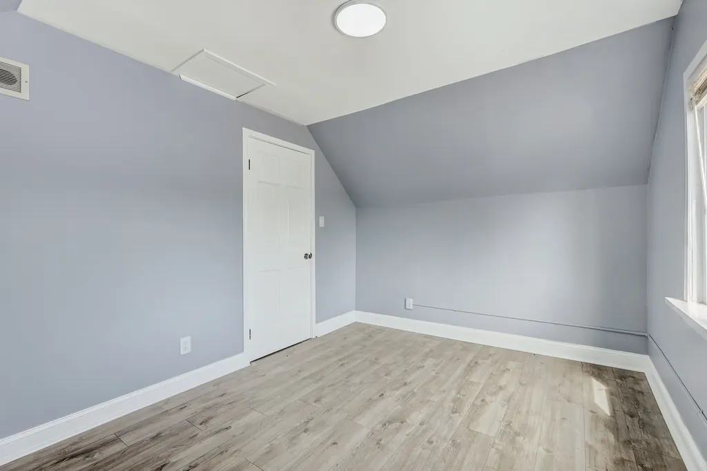 306 East 118th Street Chicago IL 60628