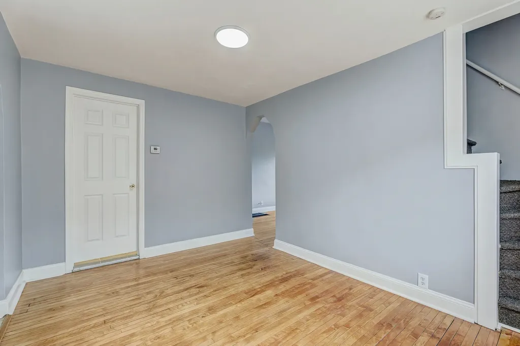 306 East 118th Street Chicago IL 60628