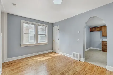 306 East 118th Street Chicago IL 60628