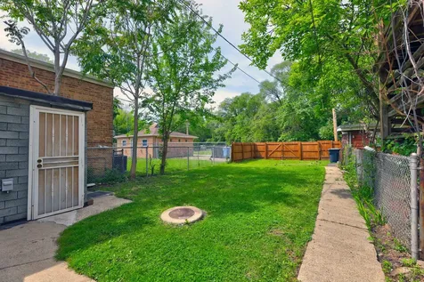 306 East 118th Street Chicago IL 60628