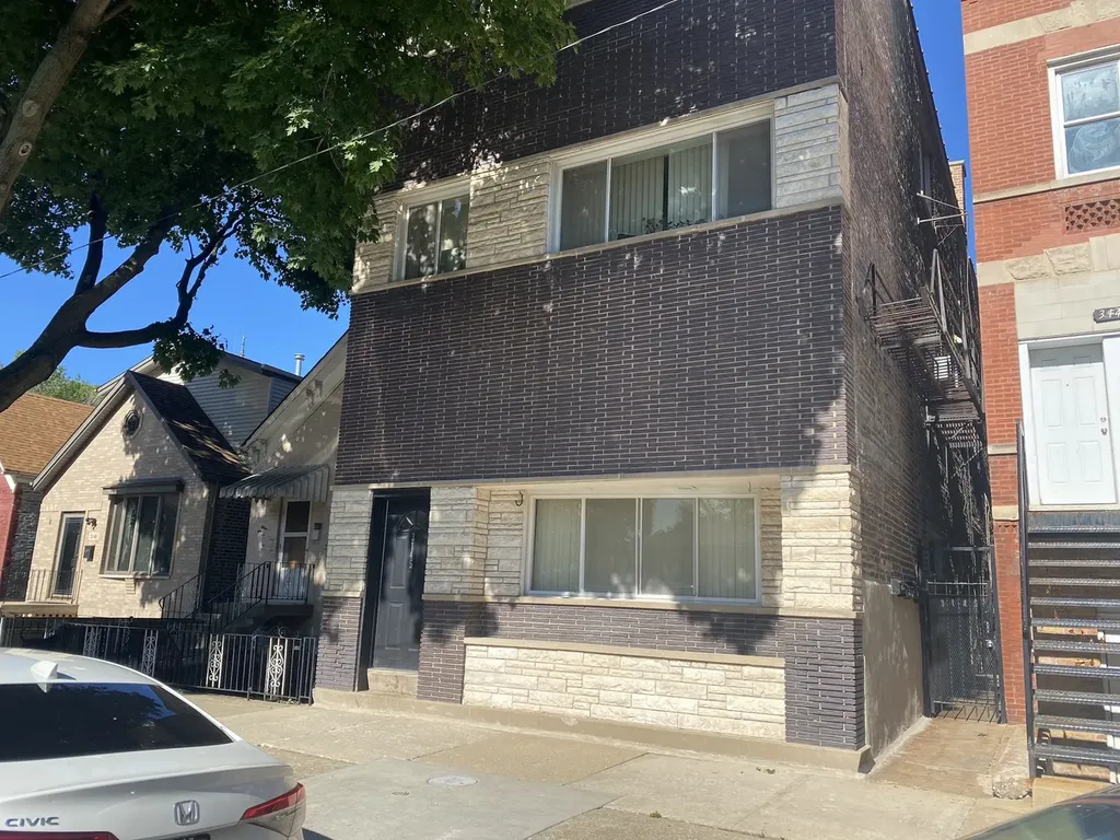 3145 South May Street Chicago IL 60608
